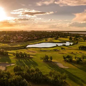 https://albarella-golf-hotel.hotelinveneto.com