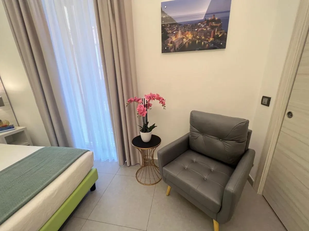 Guest house Cinqueterre Behind Hotel La Spezia